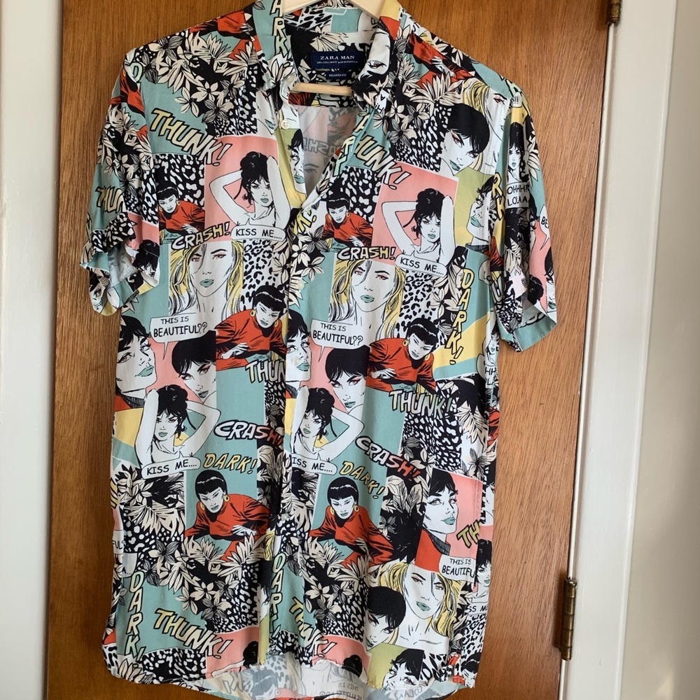 Comic print button-up